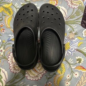 CROCS Black Textured Sole Footwear
